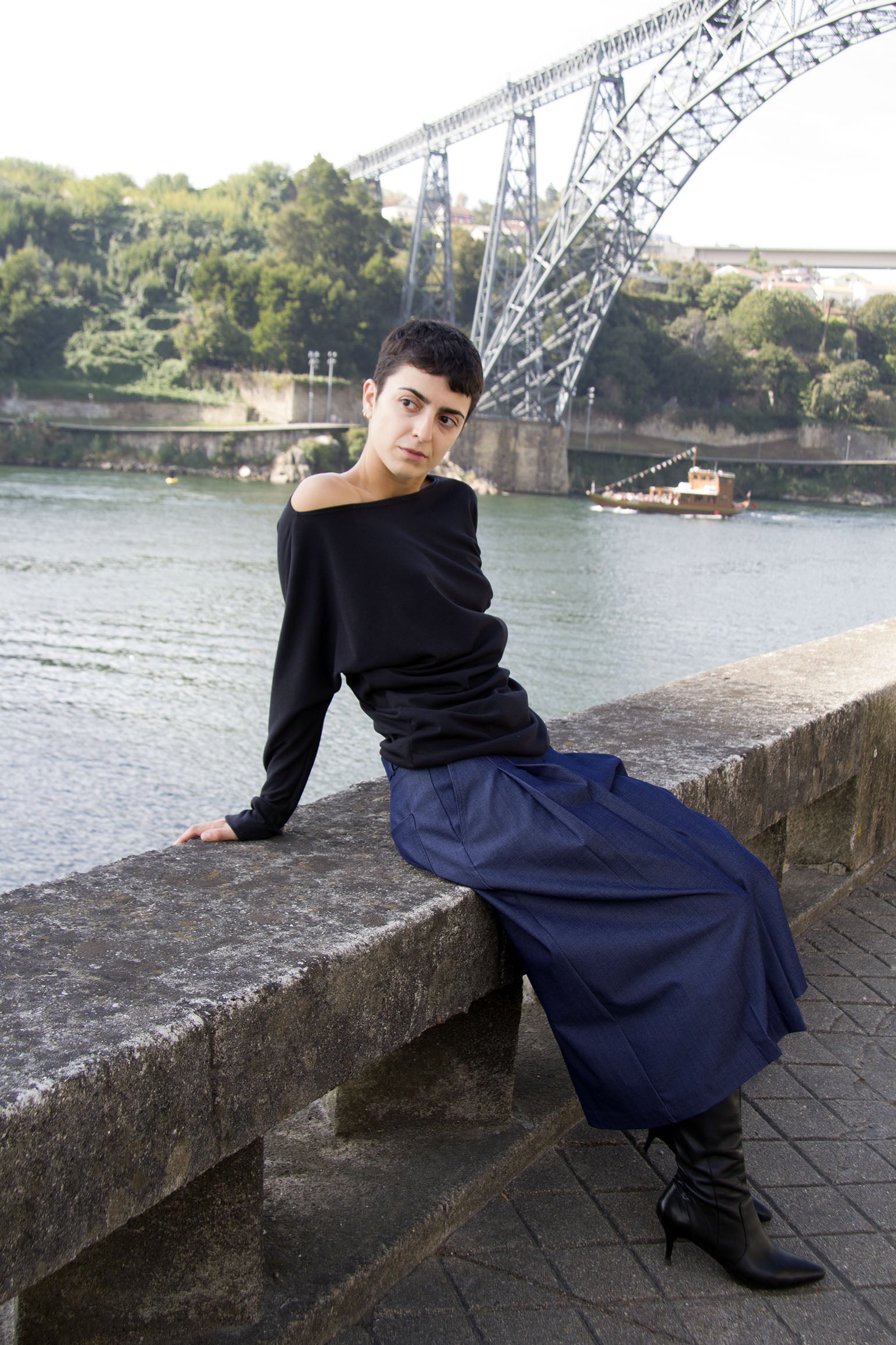 Camisola decote à barco